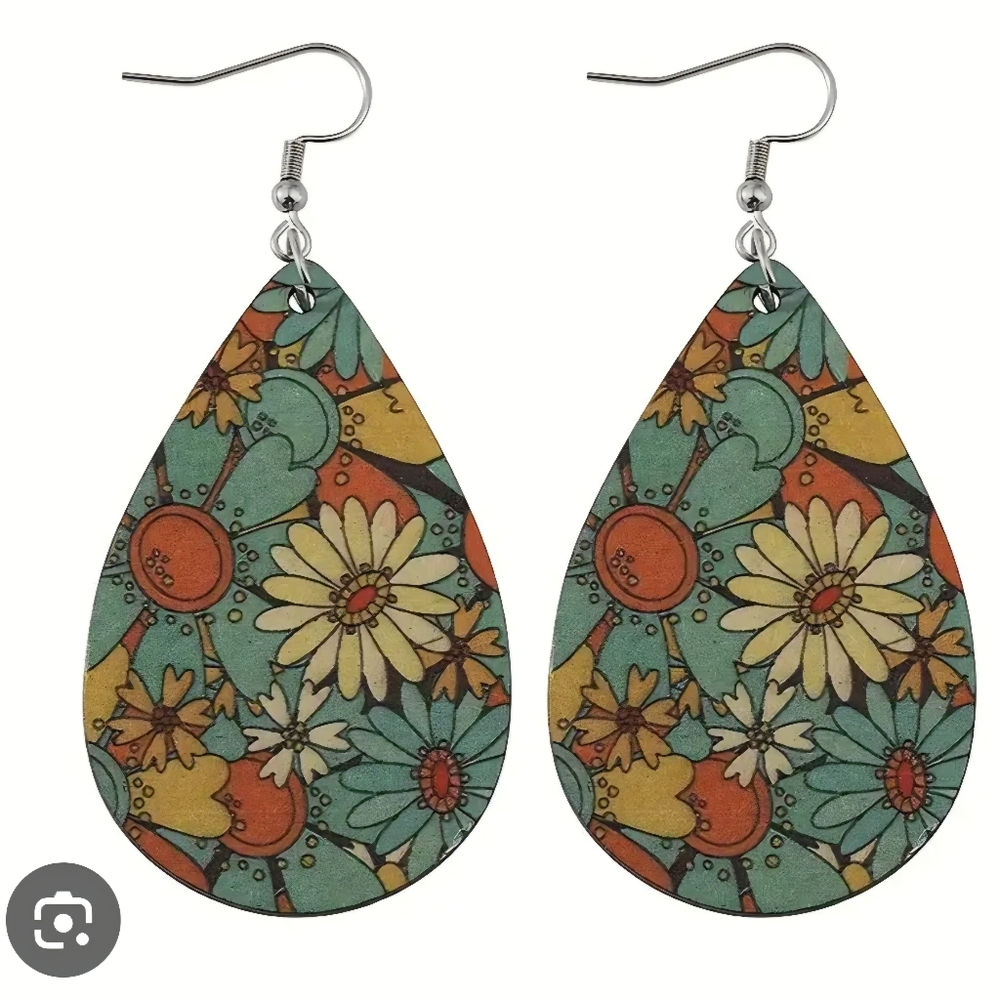 Boho Hippie Floral Canvas Faux Leather Indie 70s Style Teardrop Fashion Earrings